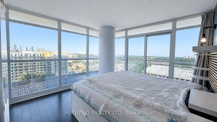 Photo 4 at 1211 - 33 Singer Court, Bayview Village, Toronto