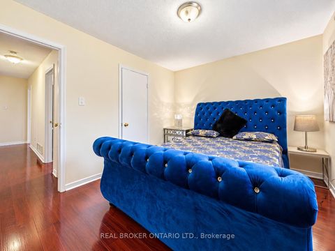 Photo 5 at 54 Millhouse Crescent, Rouge E11, Toronto