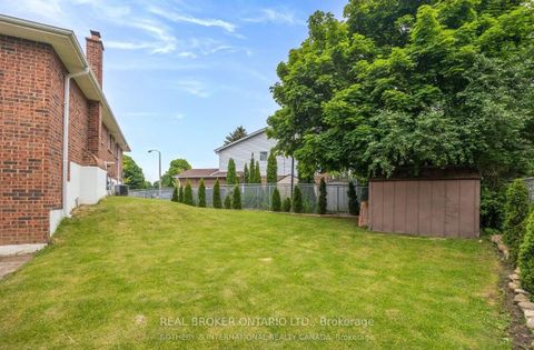 Photo 21 at 54 Millhouse Crescent, Rouge E11, Toronto