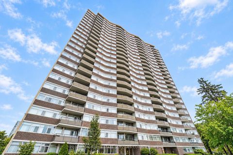 Photo 2 at 507 - 3151 BRIDLETOWNE Circle, L'Amoreaux, Toronto