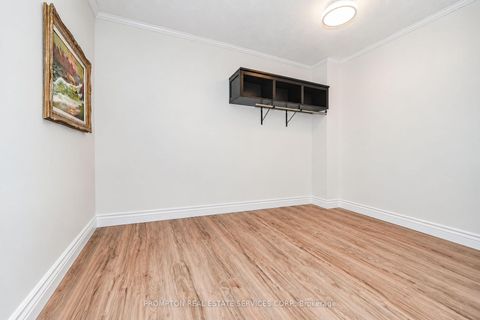 Photo 7 at 507 - 3151 BRIDLETOWNE Circle, L'Amoreaux, Toronto