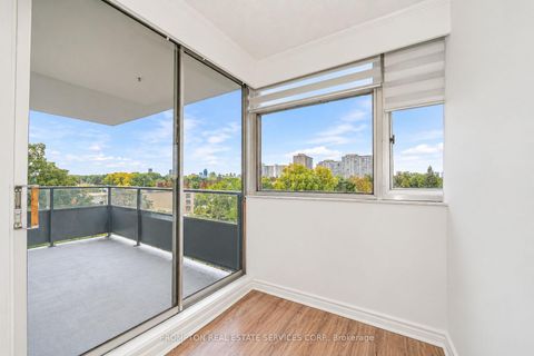 Photo 11 at 507 - 3151 BRIDLETOWNE Circle, L'Amoreaux, Toronto