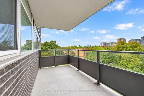 Photo 12 at 507 - 3151 BRIDLETOWNE Circle, L'Amoreaux, Toronto
