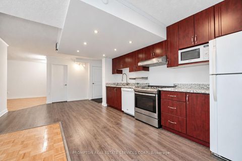 Photo 17 at 507 - 3151 BRIDLETOWNE Circle, L'Amoreaux, Toronto