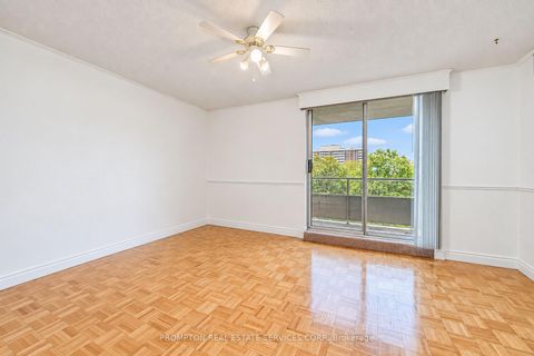 Photo 19 at 507 - 3151 BRIDLETOWNE Circle, L'Amoreaux, Toronto