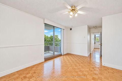 Photo 21 at 507 - 3151 BRIDLETOWNE Circle, L'Amoreaux, Toronto