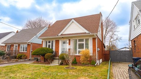 Photo 1 at 82 Tower Drive, Maryvale, Toronto