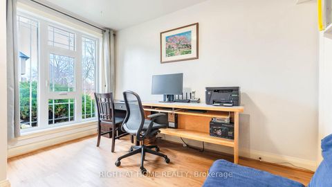 Photo 3 at 82 Tower Drive, Maryvale, Toronto
