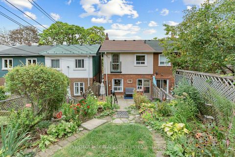Photo 13 at 1394 Davenport Road, Davenport, Toronto