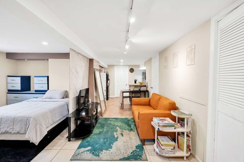 Photo 32 at 12 Azalea Court, Humbermede, Toronto