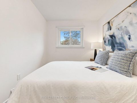 Photo 17 at 1 Lesgay Crescent, Don Valley Village, Toronto