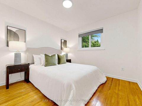Photo 18 at 1 Lesgay Crescent, Don Valley Village, Toronto