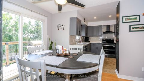 Photo 9 at 79 Browning Trail, Letitia Heights, Barrie