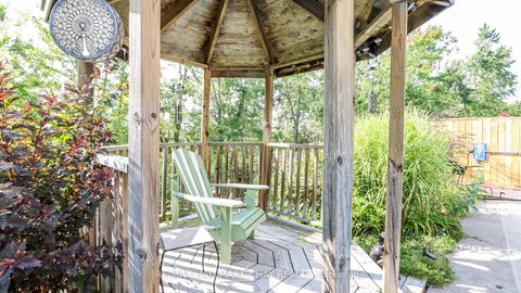 Photo 32 at 79 Browning Trail, Letitia Heights, Barrie