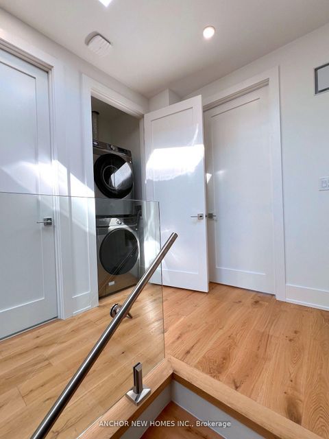 Photo 32 at 257 Chisholm Avenue, Lumsden, Toronto