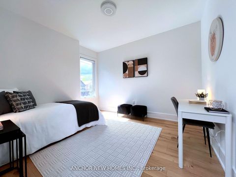 Photo 35 at 257 Chisholm Avenue, Lumsden, Toronto