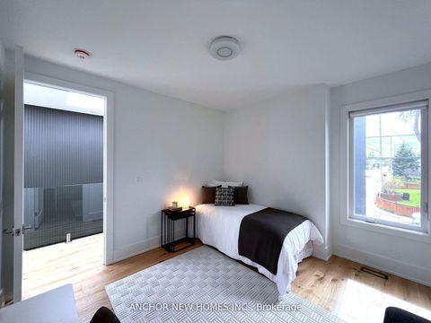 Photo 36 at 257 Chisholm Avenue, Lumsden, Toronto