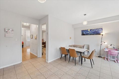 Photo 18 at 44 Antique Drive, Oak Ridges Lake Wilcox, Richmond Hill