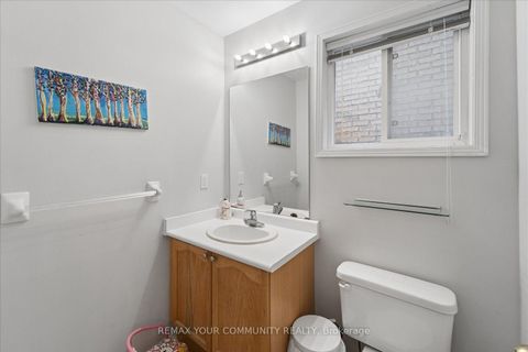 Photo 19 at 44 Antique Drive, Oak Ridges Lake Wilcox, Richmond Hill
