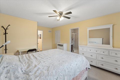 Photo 25 at 44 Antique Drive, Oak Ridges Lake Wilcox, Richmond Hill