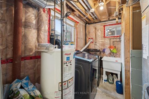 Photo 42 at 44 Antique Drive, Oak Ridges Lake Wilcox, Richmond Hill