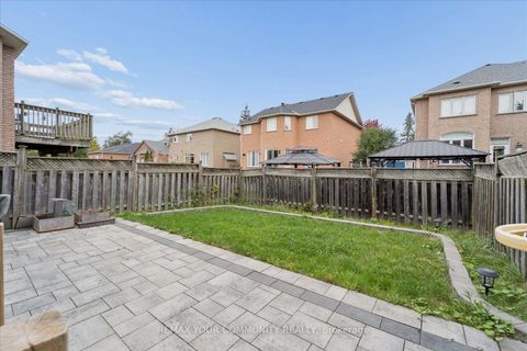 Photo 48 at 44 Antique Drive, Oak Ridges Lake Wilcox, Richmond Hill
