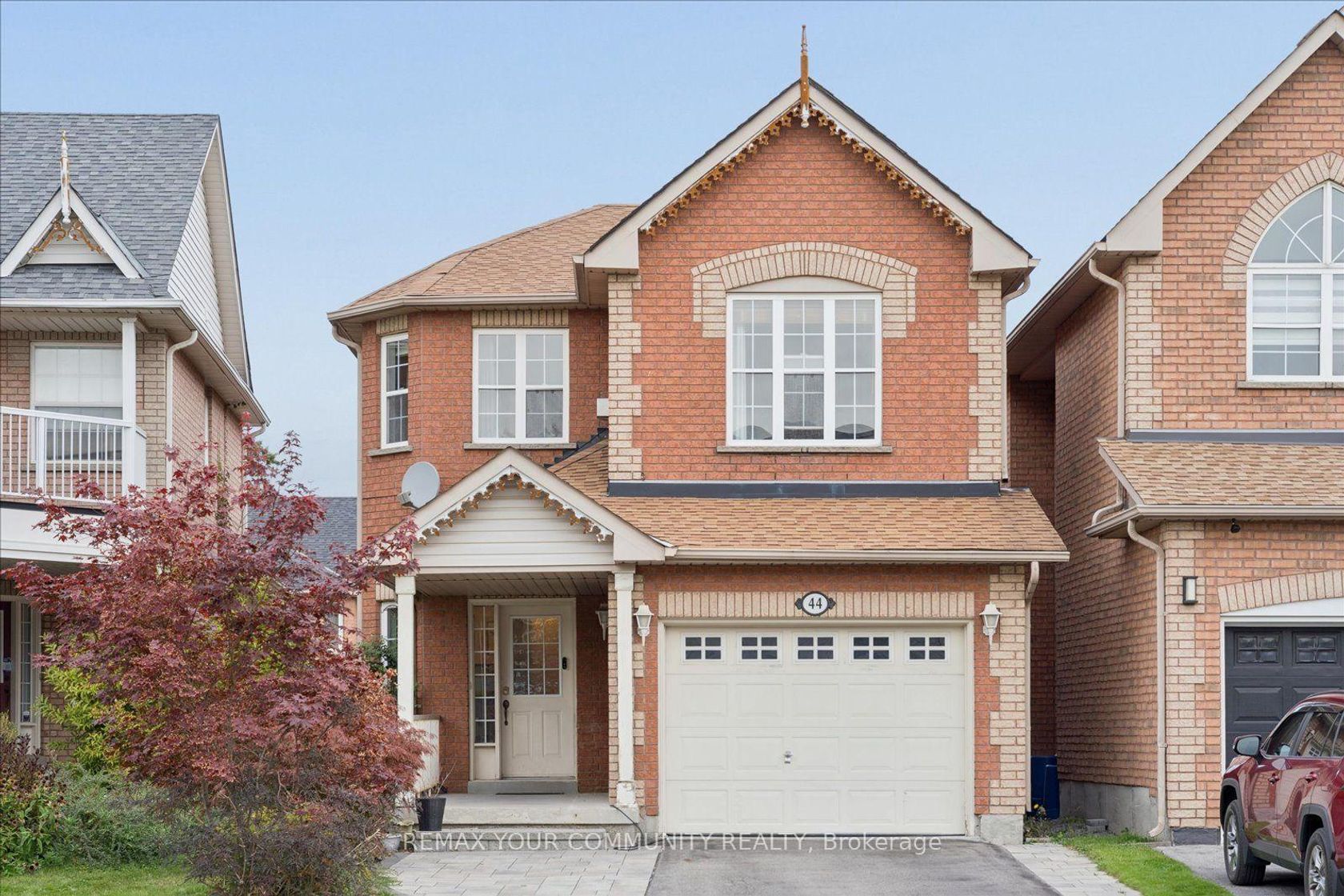 44 Antique Drive, Oak Ridges Lake Wilcox, Richmond Hill photo number 2