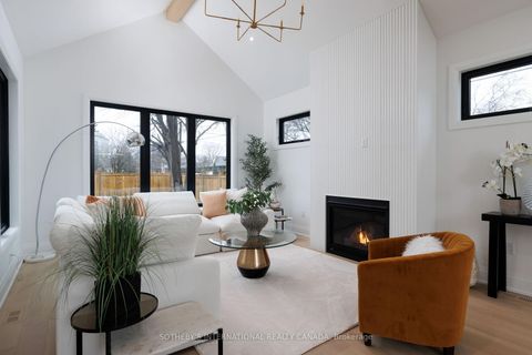 Photo 8 at 118 Warwood Road, City Centre West, Toronto