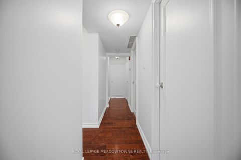 Photo 18 at 610 - 82 Lombard Street, Yonge Corridor, Toronto