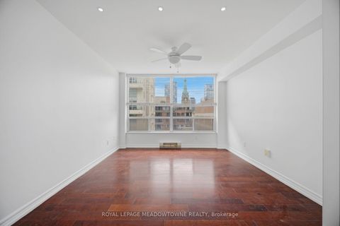 Photo 24 at 610 - 82 Lombard Street, Yonge Corridor, Toronto