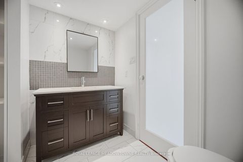 Photo 28 at 610 - 82 Lombard Street, Yonge Corridor, Toronto