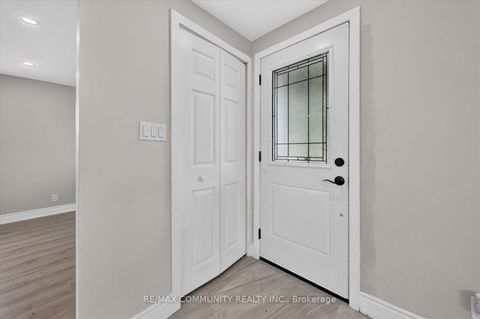 Photo 13 at 6 Sunkist Road, Virginia, Georgina