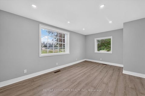 Photo 17 at 6 Sunkist Road, Virginia, Georgina