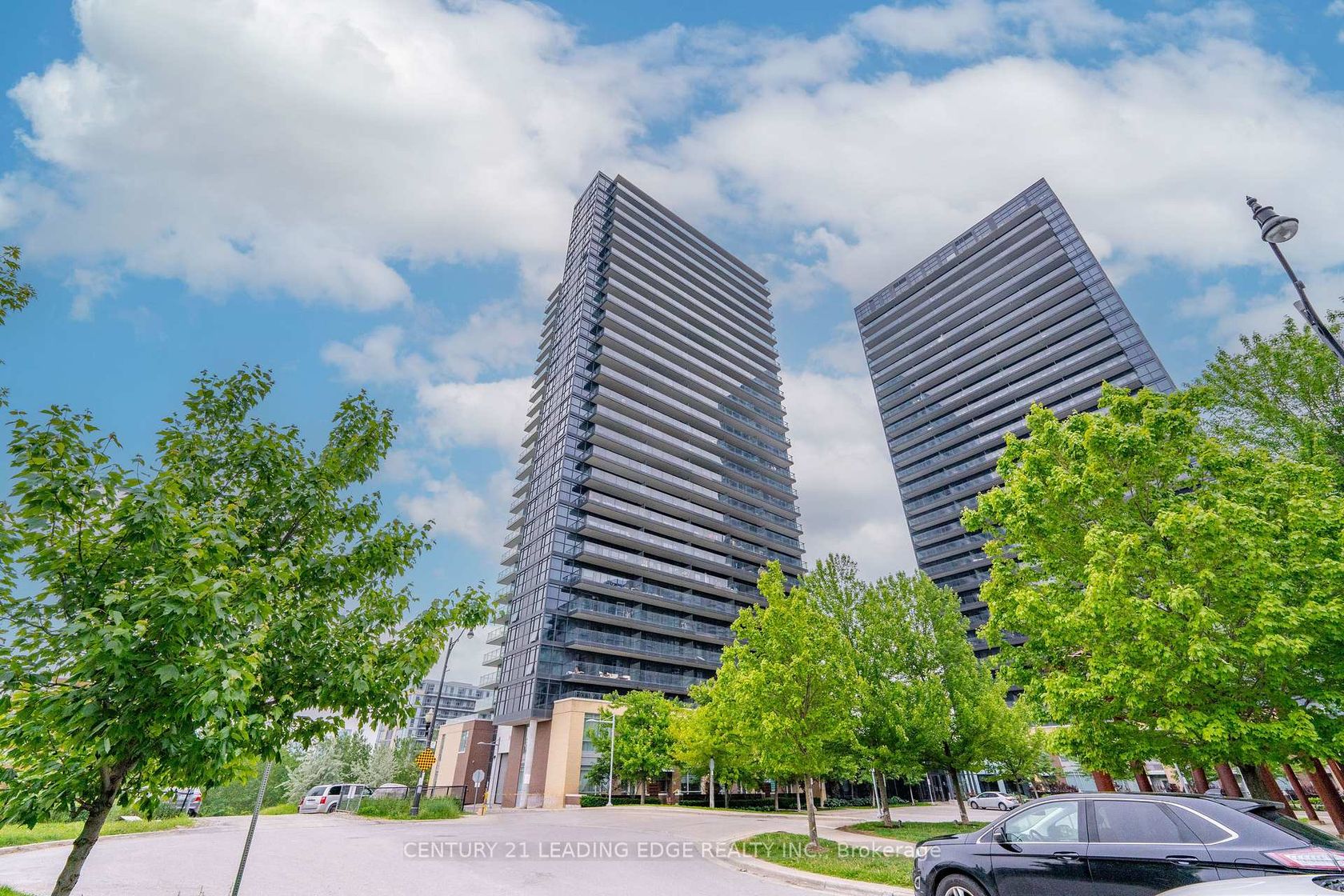 PH3 - 33 Singer Court, Bayview Village, Toronto 2