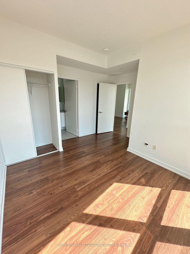 Photo 30 at 310 - 115 McMahon Drive, Bayview Village, Toronto