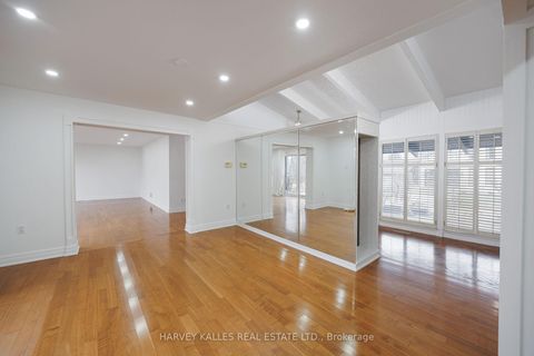 Photo 6 at 19 Blair Athol Crescent, Rosethorn, Toronto