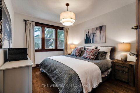 Photo 16 at 25 Oak Park Avenue, Danforth, Toronto