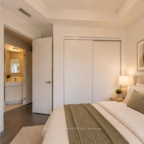 Photo 14 at 1102 - 28 Avondale Avenue, Willowdale East, Toronto