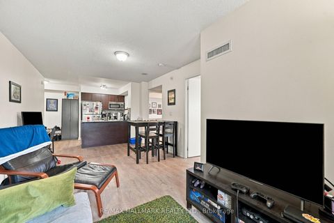 Photo 8 at 1408 - 1420 Dupont Street, Junction, Toronto