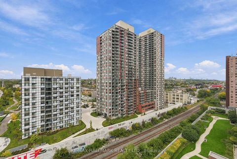 Photo 25 at 1408 - 1420 Dupont Street, Junction, Toronto