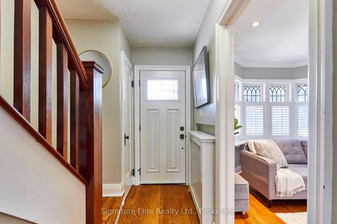 Photo 2 at 153 Parkhurst Boulevard, Leaside, Toronto