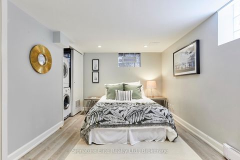 Photo 18 at 153 Parkhurst Boulevard, Leaside, Toronto
