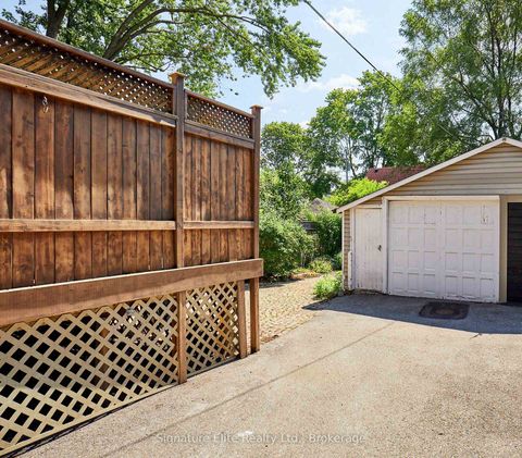 Photo 22 at 153 Parkhurst Boulevard, Leaside, Toronto