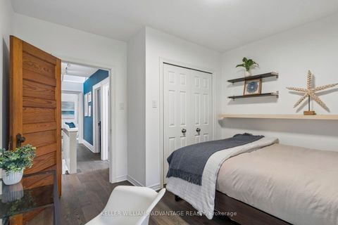 Photo 21 at 84 Kingsmount Park Road, Woodbine Corridor, Toronto