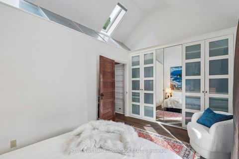 Photo 27 at 84 Kingsmount Park Road, Woodbine Corridor, Toronto