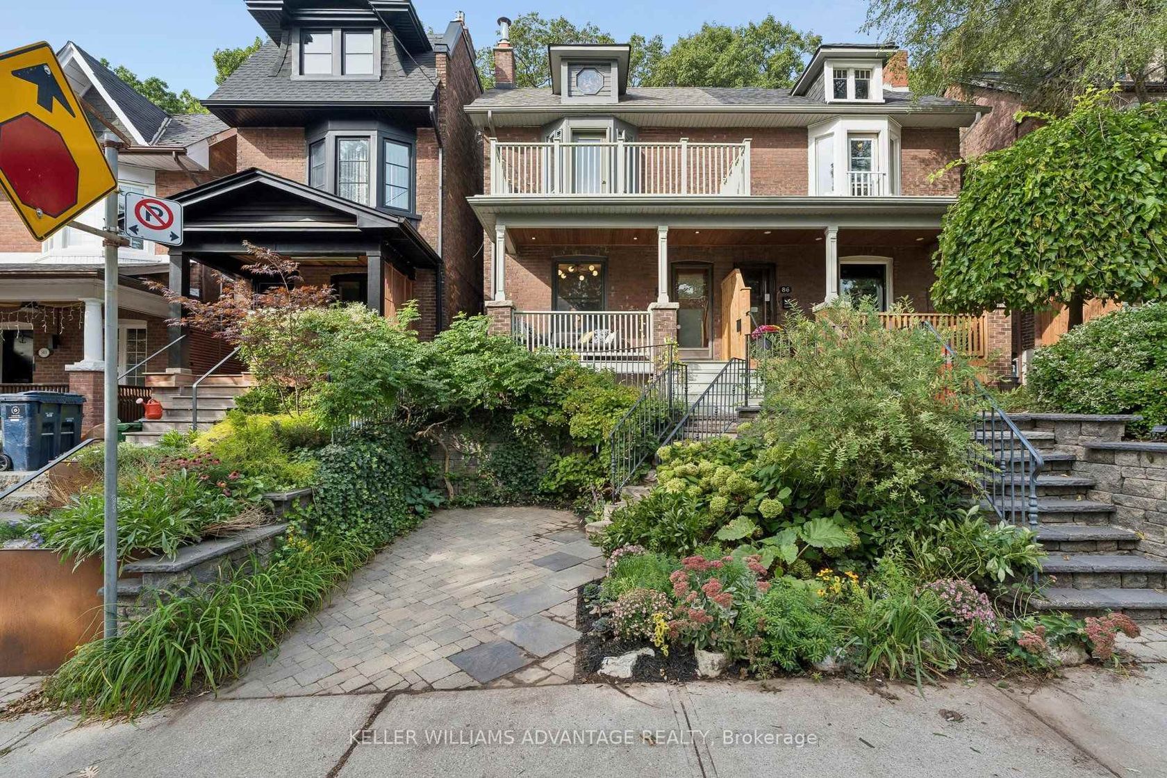 84 Kingsmount Park Road, Woodbine Corridor, Toronto 