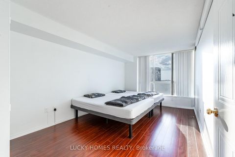 Photo 11 at 915 - 430 Mclevin Avenue, Malvern, Toronto