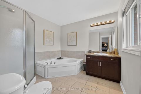Photo 11 at 43 Graihawk Drive, Ardagh, Barrie
