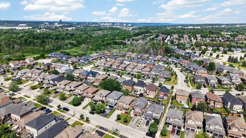 Photo 20 at 43 Graihawk Drive, Ardagh, Barrie