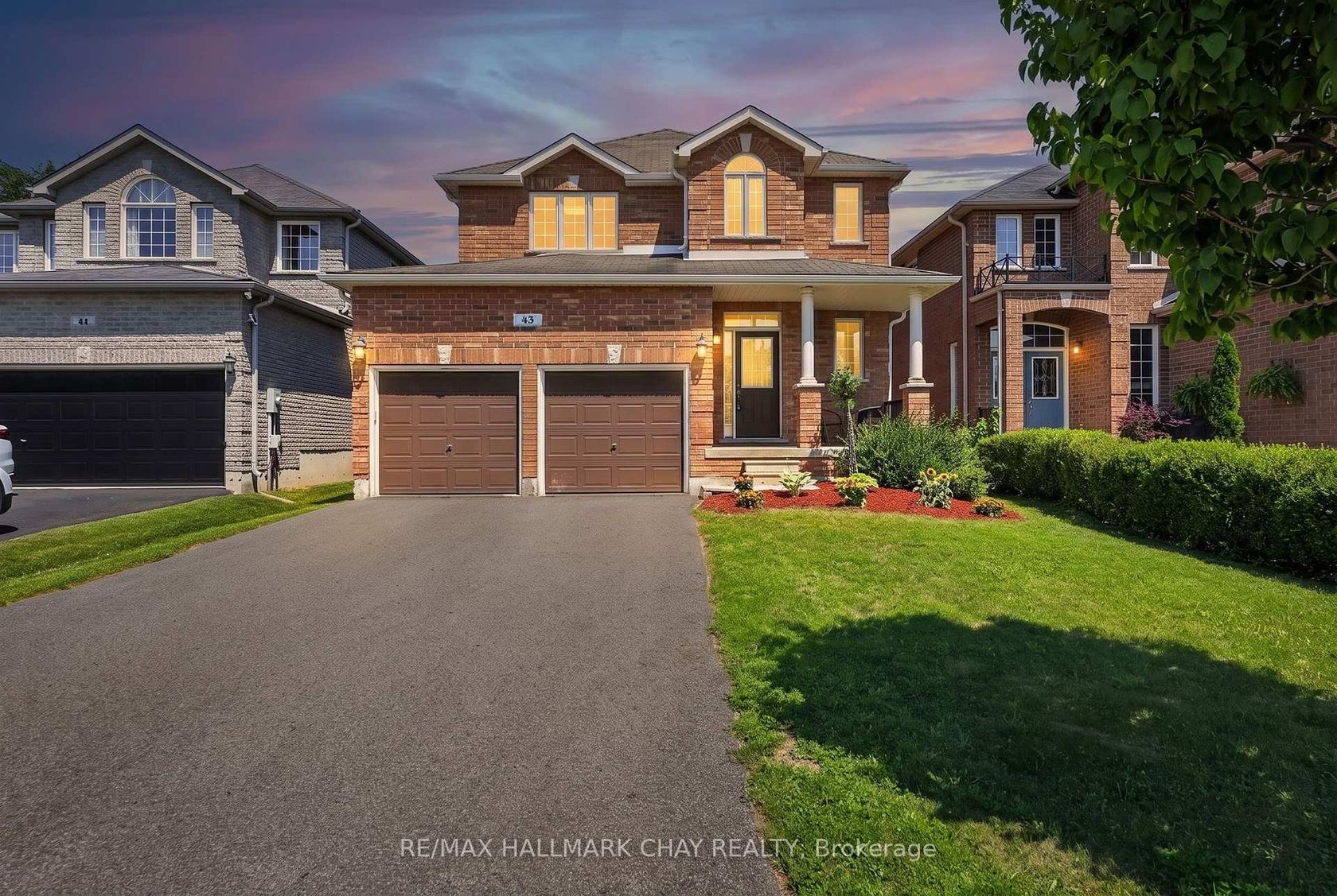 43 Graihawk Drive, Ardagh, Barrie photo number 2